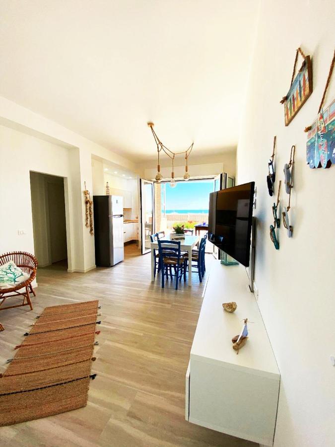 Maison Armandi Montemarciano Bagian luar foto